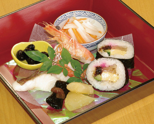 元旦の社員食堂はなんと…おせちですよ(^^)/♪ 元旦の社員食堂はなんと…おせちですよ(^^)/♪