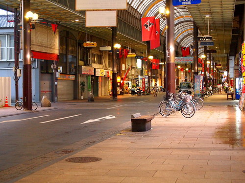 ピアクレス土曜夜市