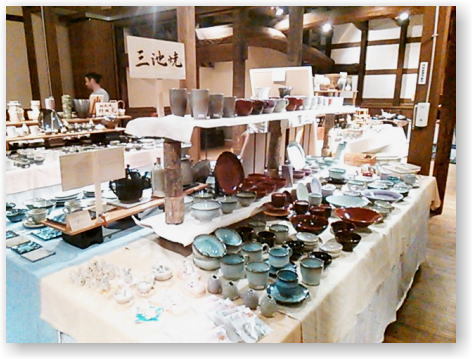 花しょうぶまつり窯元展 会場 花しょうぶまつり窯元展 会場