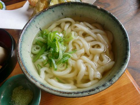 南阿蘇の【色花】でランチと《谷人たちの美術館》を楽しむ♪