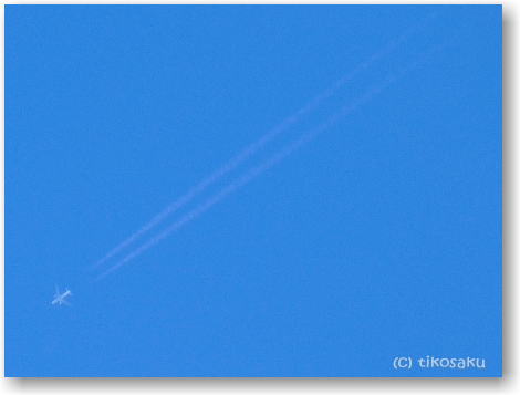 飛行機雲