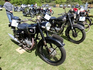 2015 オールドバイクミーティング人吉開催されました。 2015 オールドバイクミーティング人吉開催されました。