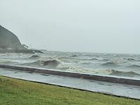 台風通過 2014/10/13 19:13:00