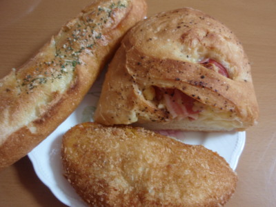 月出の石窯パン工房モワソンで焼きたてのパンを購入♪