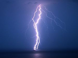 雨&落雷